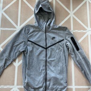 Nike Tech Fleece Jacket (Grey) (Perfect Condition)